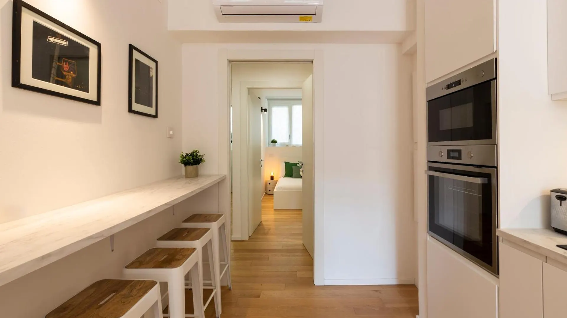 Govone Fashion House Apartment Milan Italy